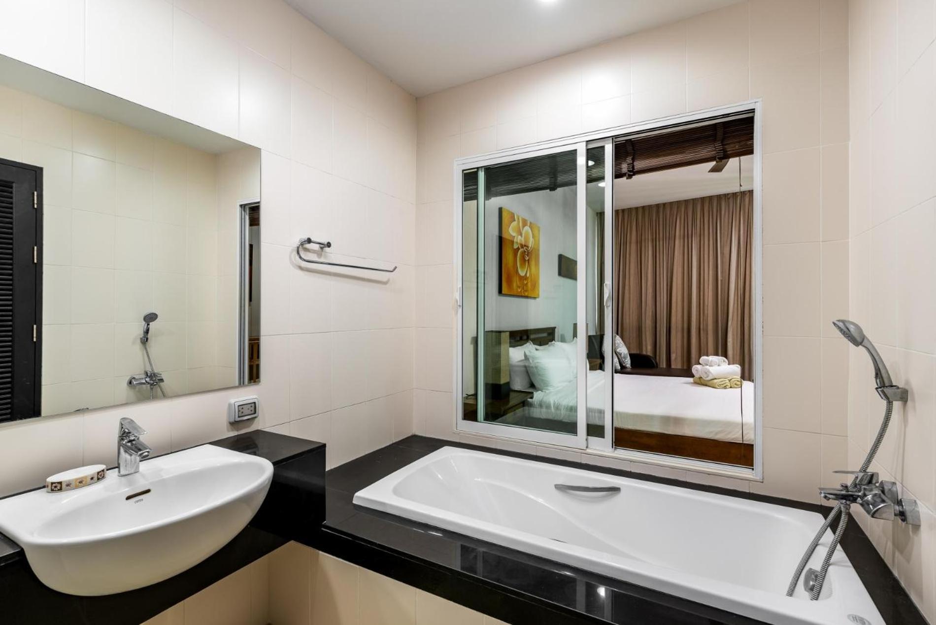 Veloche 2 Bedroom Apartment With Seaview Karon 外观 照片