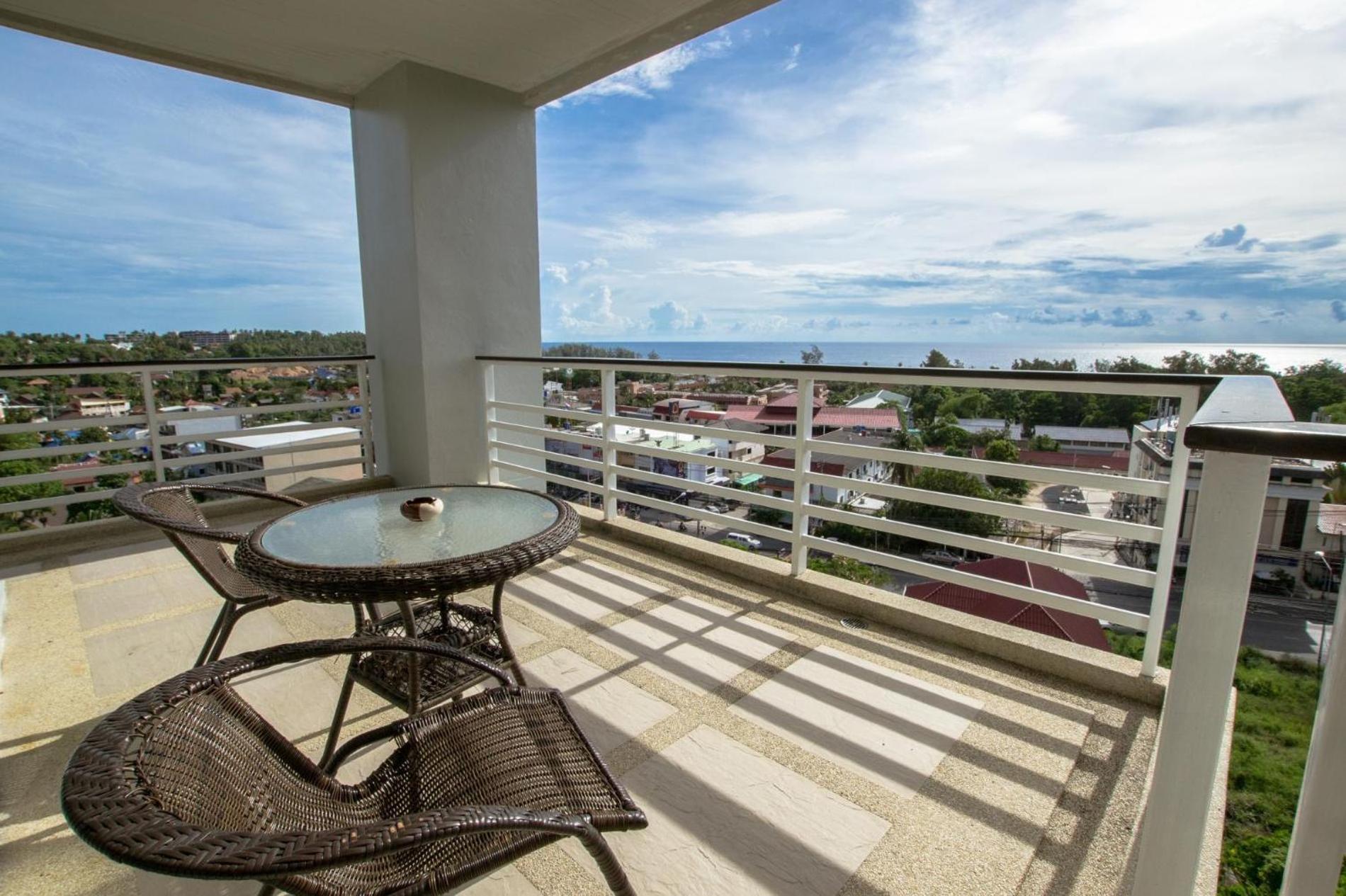 Veloche 2 Bedroom Apartment With Seaview Karon 外观 照片